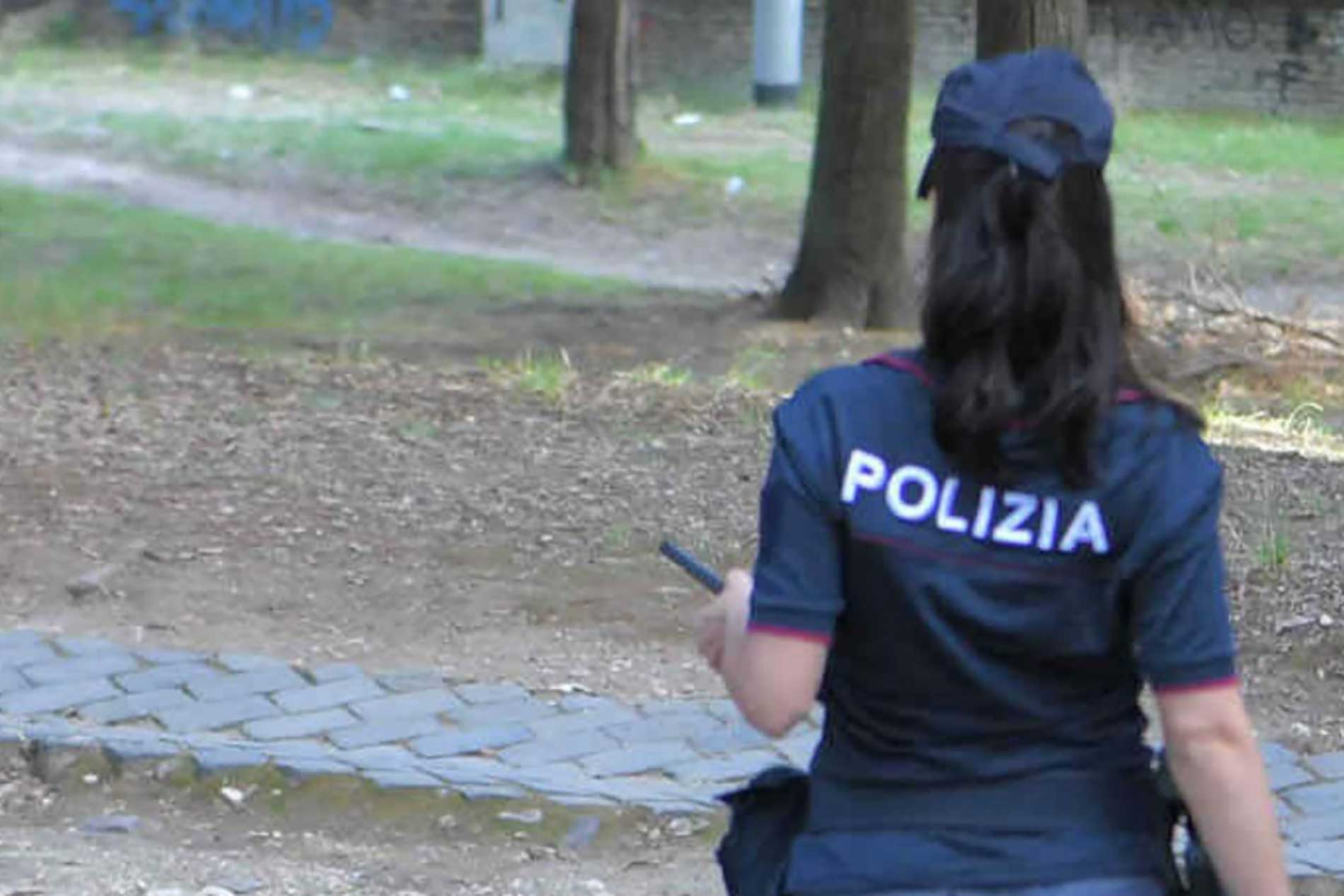 Lo sfogo di una poliziotta sospesa: sarei disposta a morire per la Patria,  ma non così. Dopo una vita al servizio dello Stato, veniamo trattati peggio  dei criminali”