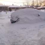 Meteo, nevicate da record paralizzano Toronto: auto sepolte e caos sulle strade – FOTO e VIDEO