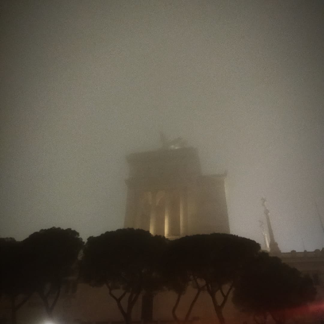 roma nebbia altare della patria capodanno