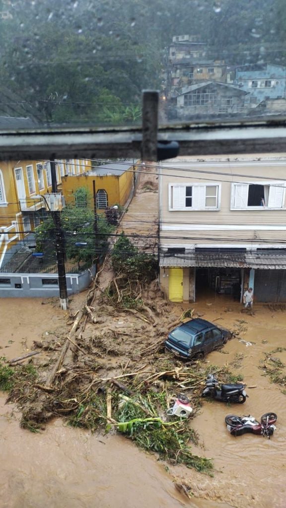 alluvione brasile Petropolis