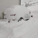 Meteo, forti nevicate sulle Alpi di confine: le spettacolari FOTO di Cervinia e Riva di Tures sepolte dalla neve