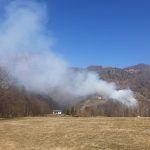 Incendio a Verdasio: interrotti i collegamenti tra Domodossola e la Svizzera | FOTO