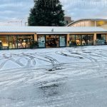 Maltempo, pioggia, vento e grandine in Lombardia: imbiancate anche Milano e Monza | FOTO e VIDEO