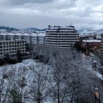 Freddo e neve in Spagna: risveglio insolito per gli abitanti di Pamplona | FOTO e VIDEO