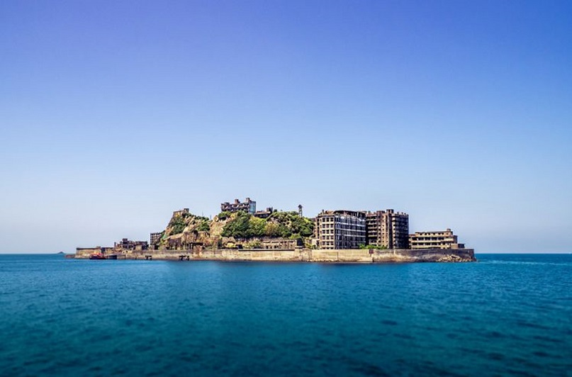 Gunkanjima island