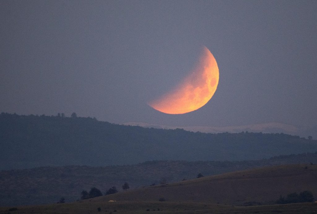 eclissi skopje macedonia