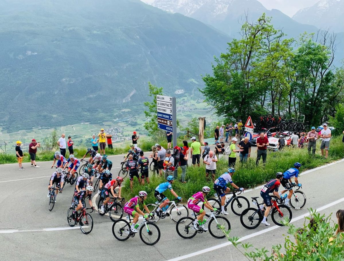 giro d'italia 2022 alpi