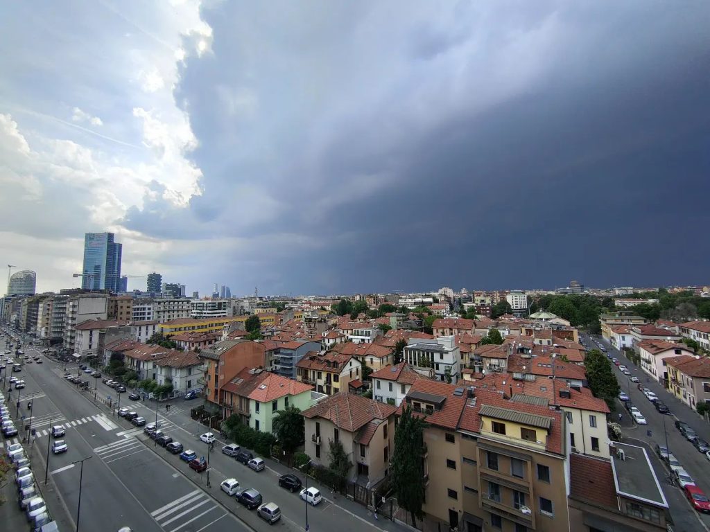 maltempo temporale milano