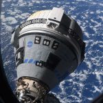 Stazione Spaziale, storico attracco di Starliner: gli astronauti entrano per la prima volta nella capsula | FOTO