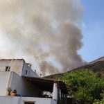 Incendio Stromboli, l’isola continua a bruciare. Aperta inchiesta sulla fiction RAI