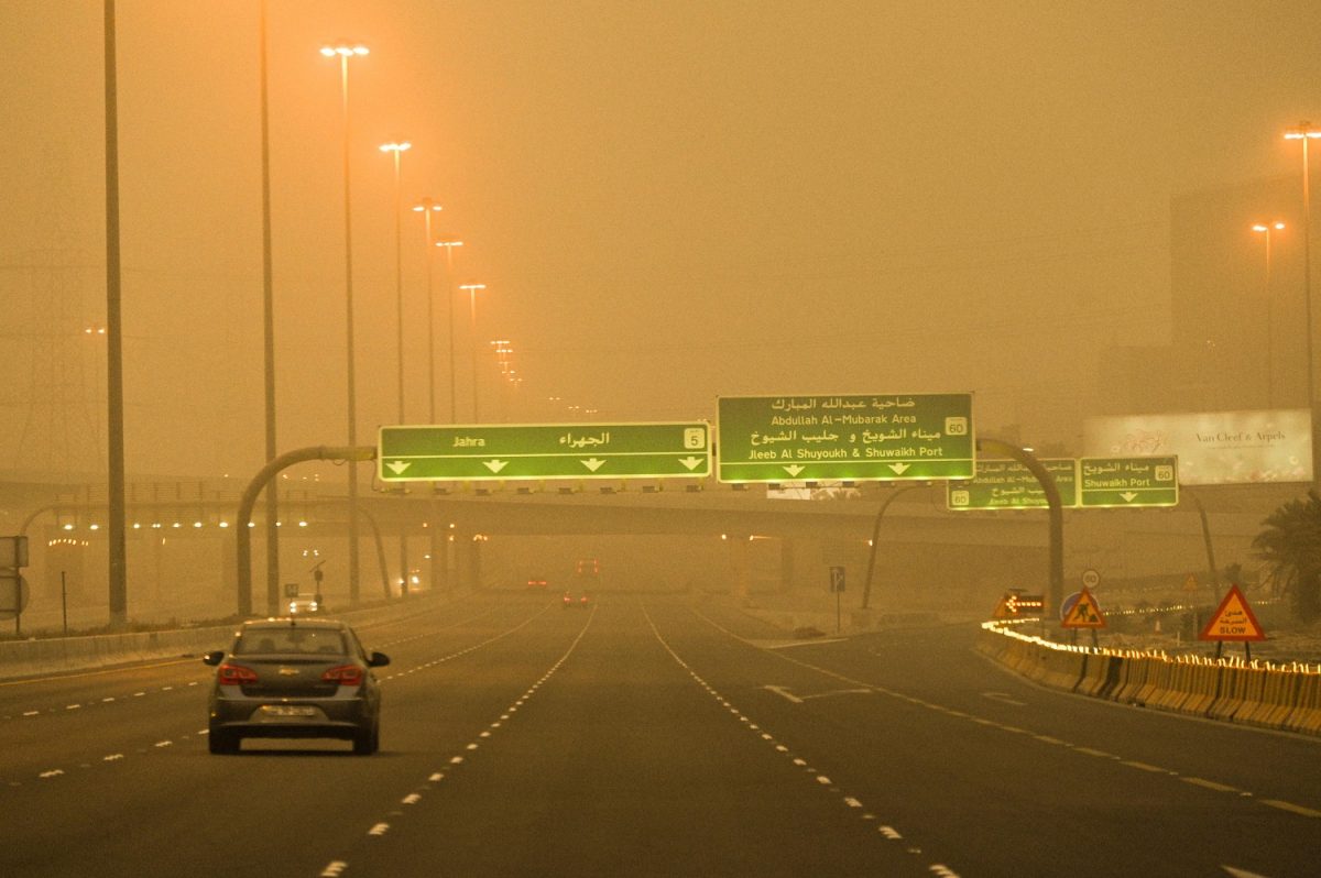 tempesta di sabbia kuwait