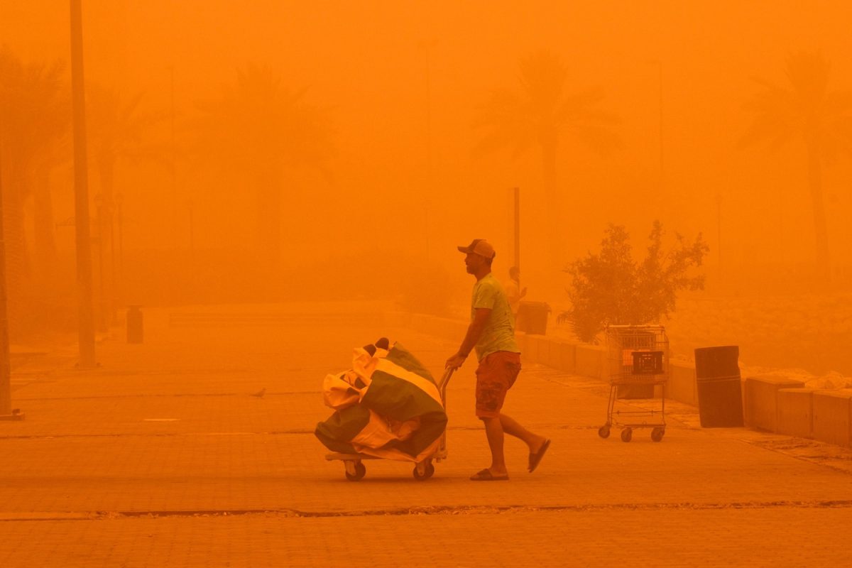 tempesta di sabbia kuwait