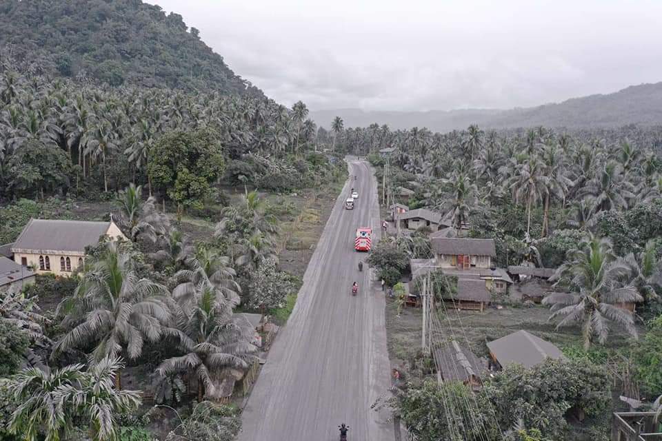 eruzione vulcano bulusan filippine