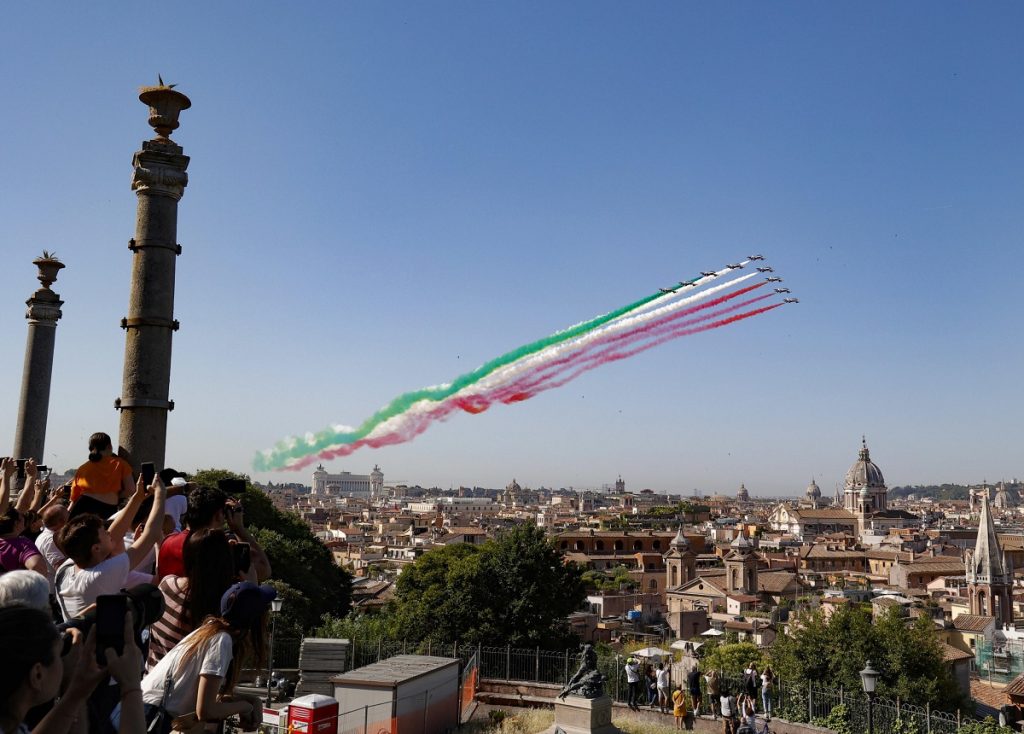 frecce tricolori festa repubblica