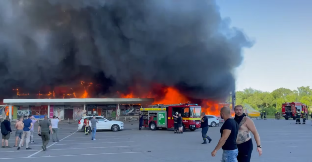 guerra ucraina centro commerciale Kremenchuk