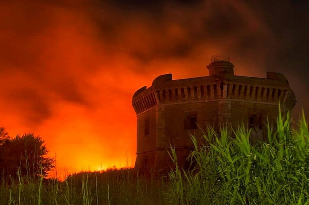 incendio roma ostia