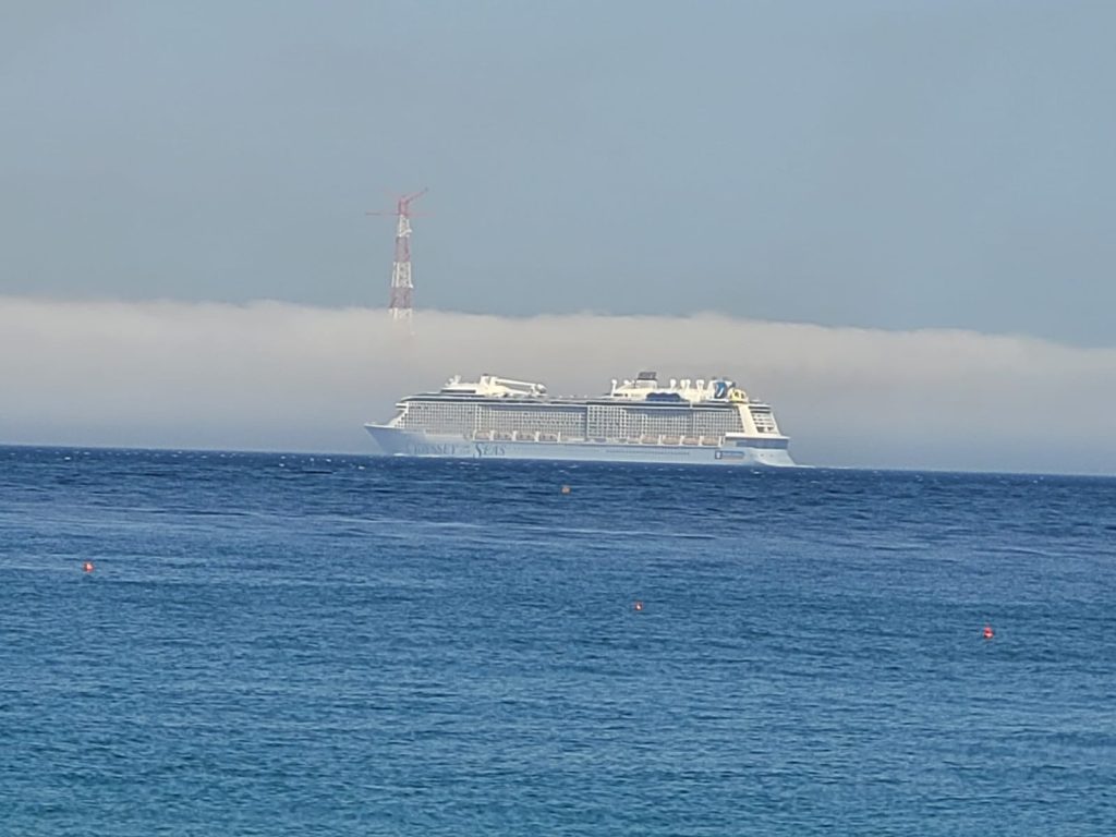 lupa stretto di messina