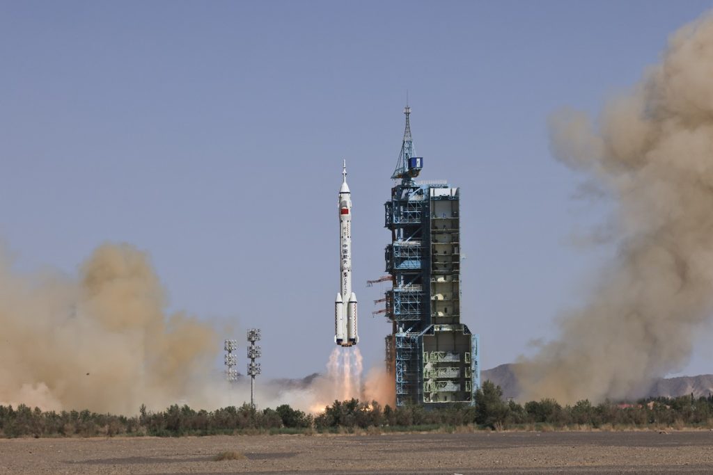 shenzhou 14 cina