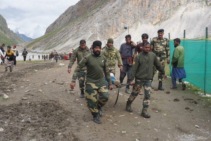 alluvione india kashmir