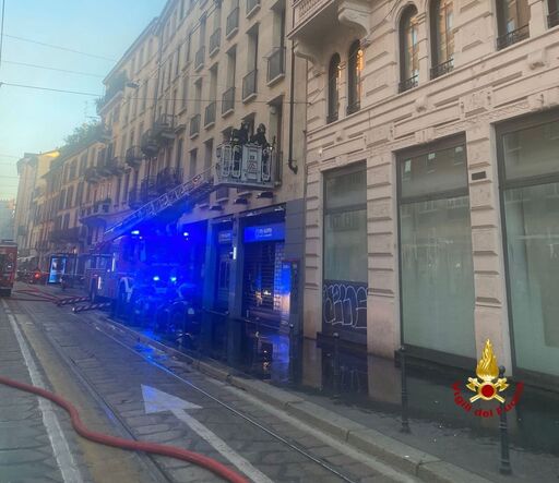 incendio milano