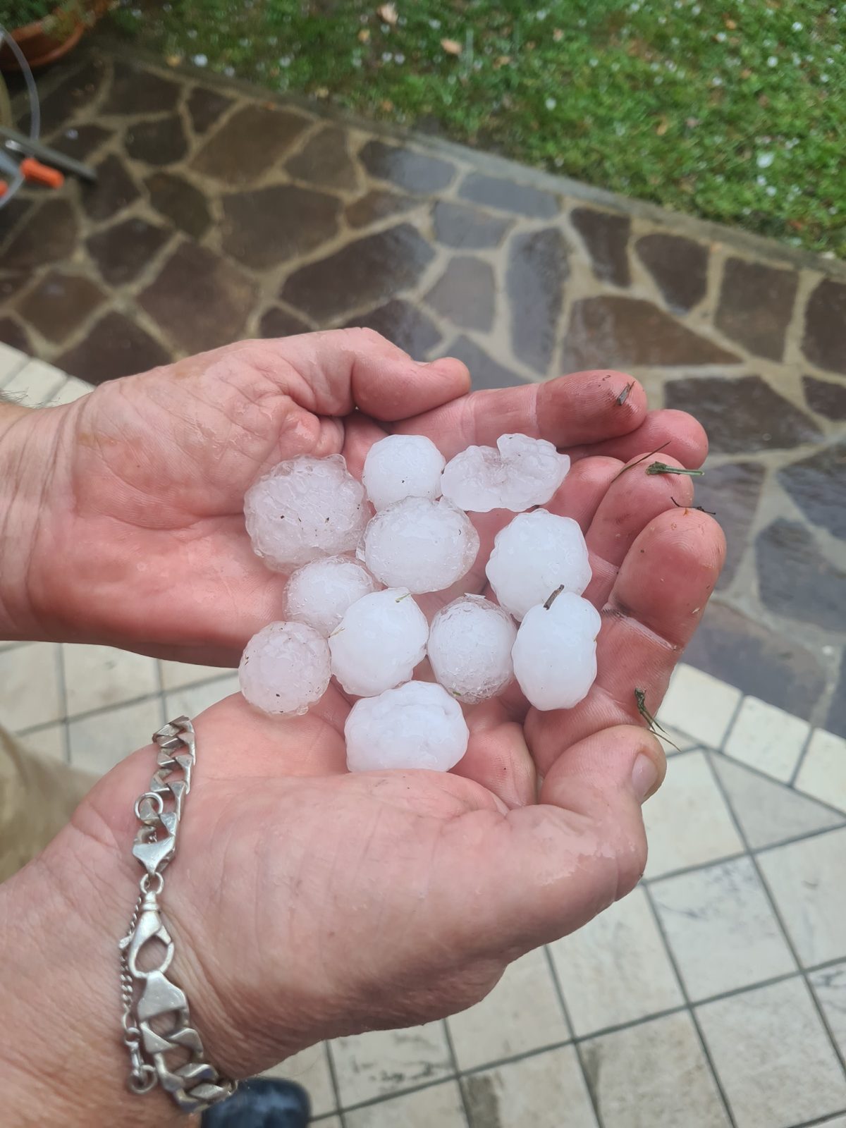 maltempo grandine fontaniva veneto