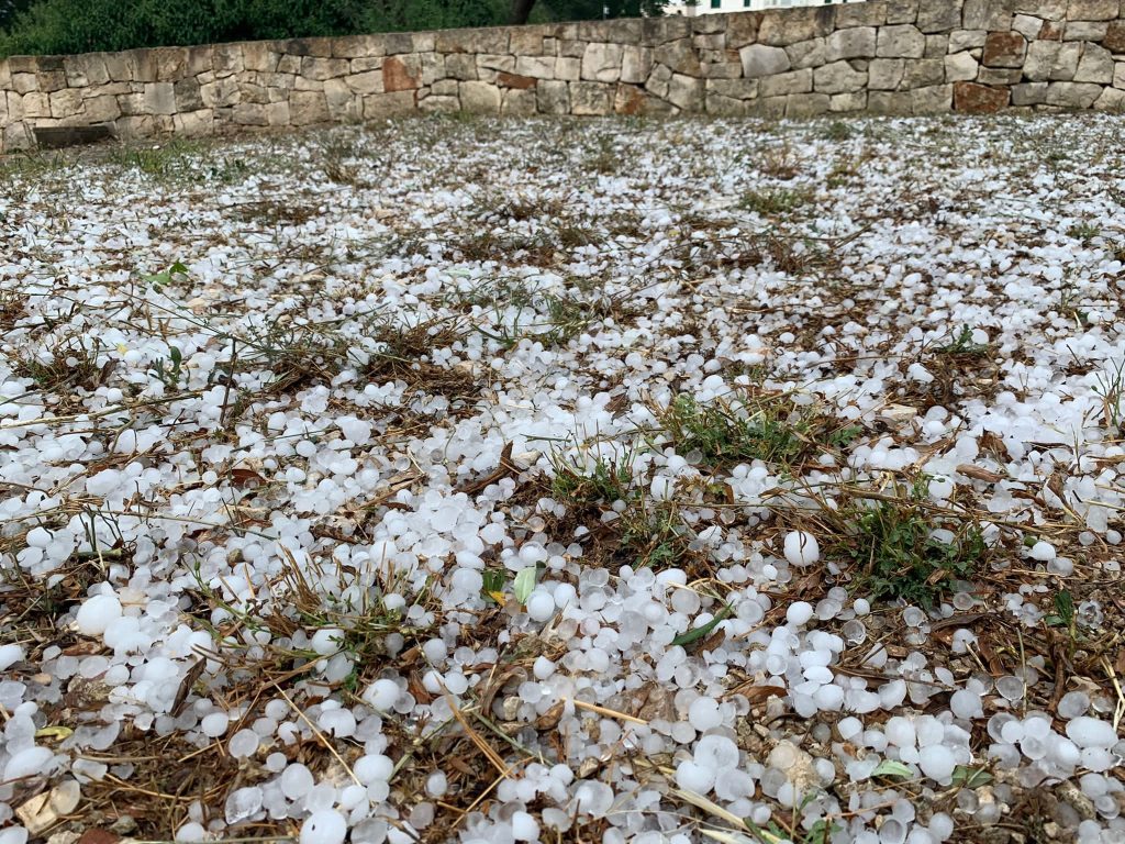 maltempo grandine locorotondo puglia