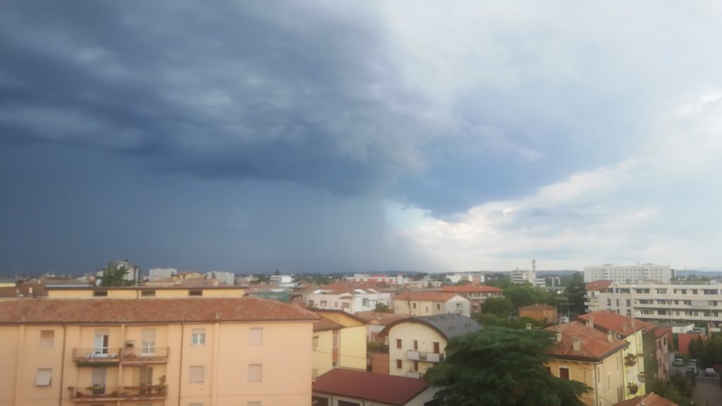 maltempo verona oggi