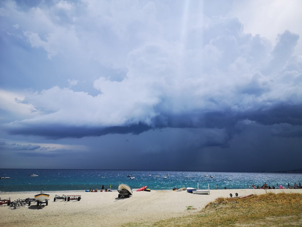 shelf cloud montauro calabria