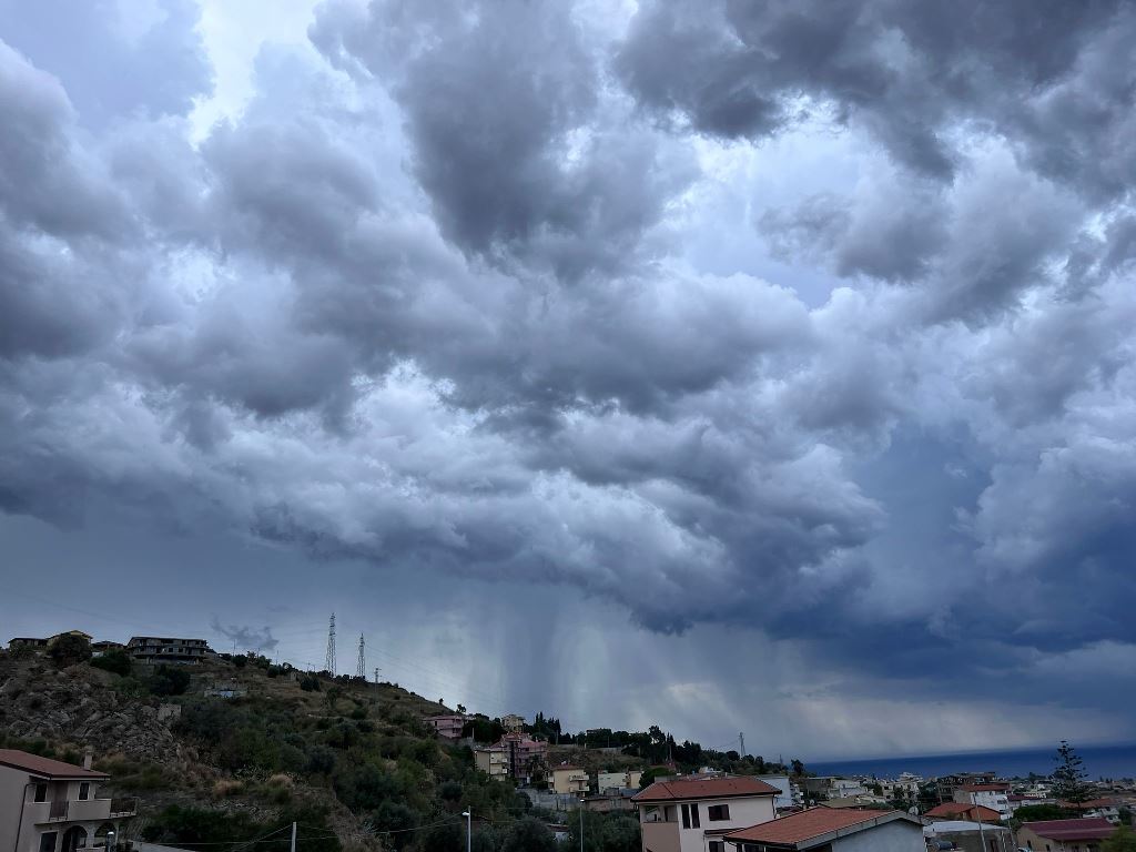 temporale reggio calabria 22 agosto 2022