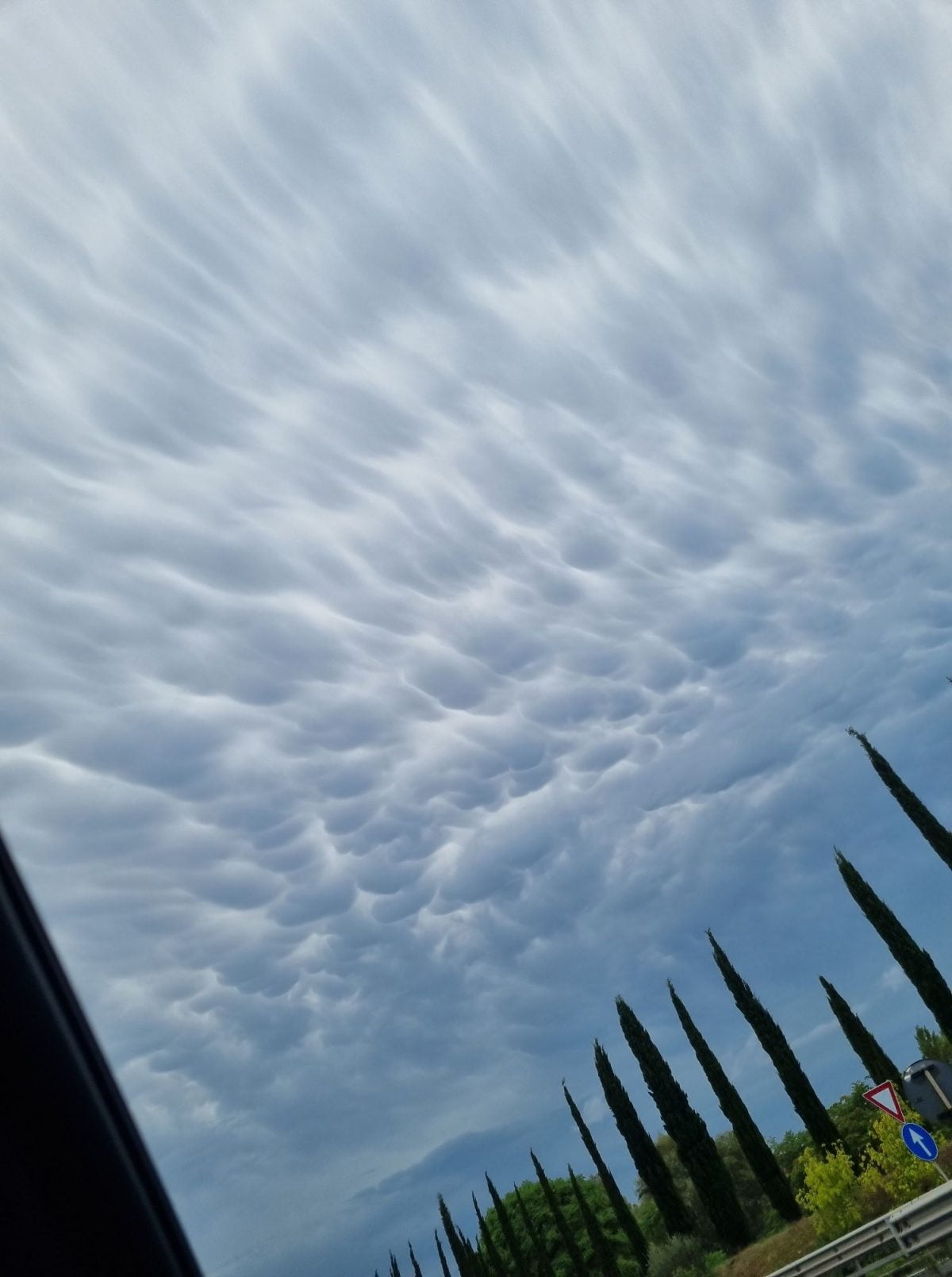 nubi mammatus roma