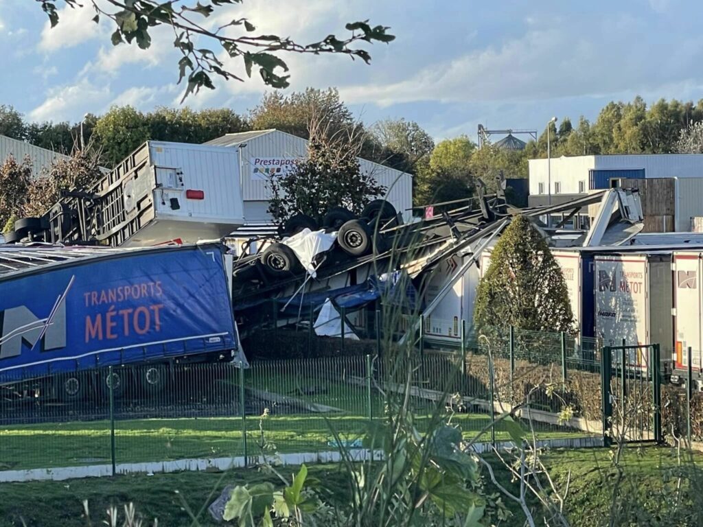 tornado Beuzeville francia