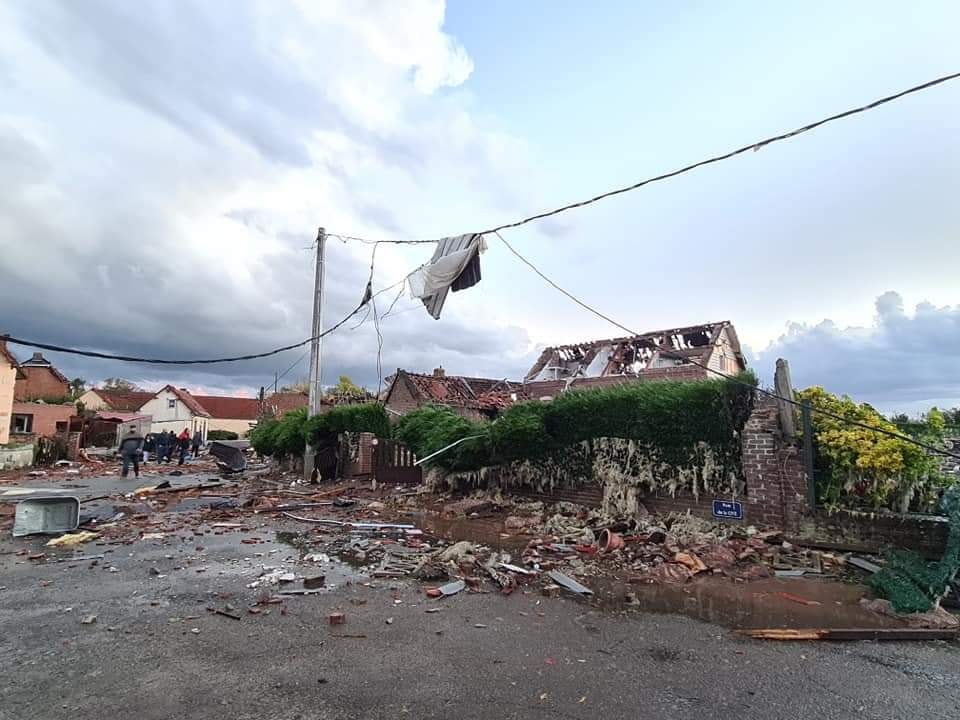 tornado Bihucourt francia