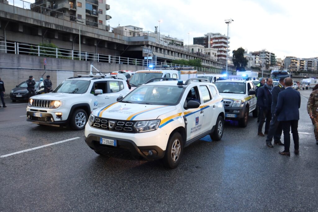 esercitazione antisismica porto reggio calabria protezione civile militari