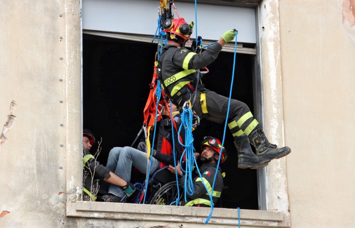 esercitazione antisismica reggio calabria