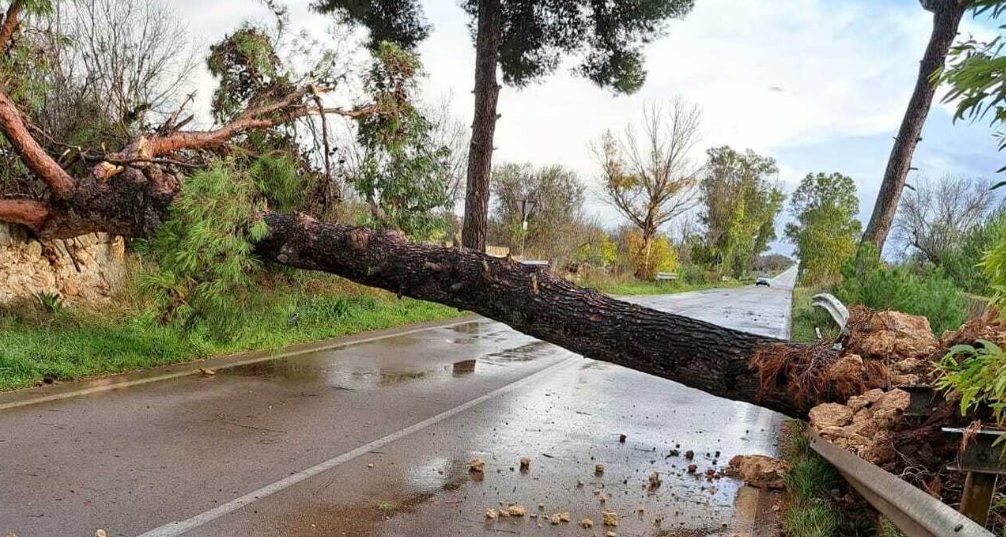 maltempo salento