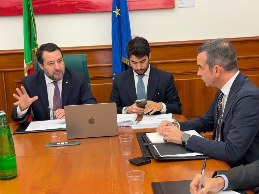 ponte sullo stretto incontro salvini regioni