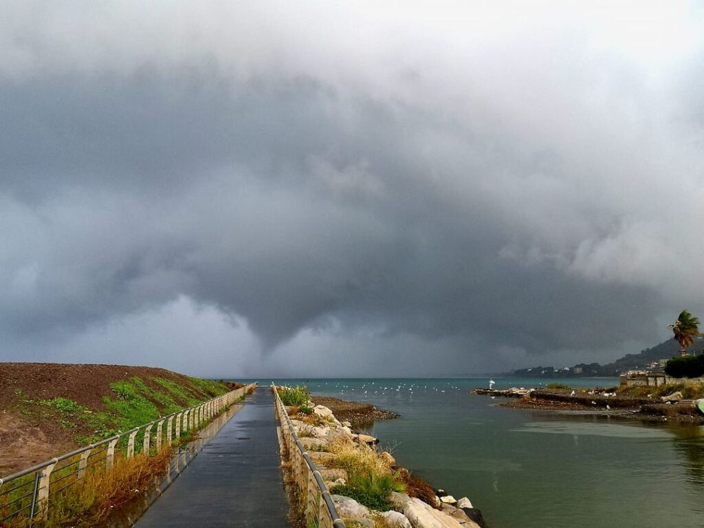 tornado Paestum Salerno