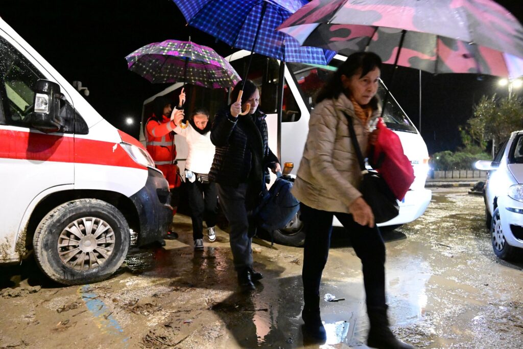 evacuazione casamicciola ischia