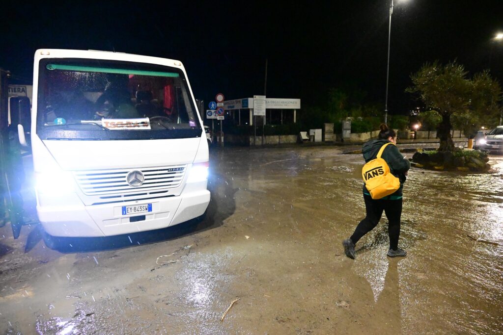 evacuazione casamicciola ischia