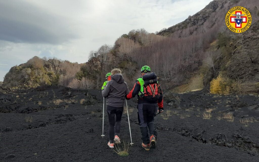 ritrovata donna dispersa etna