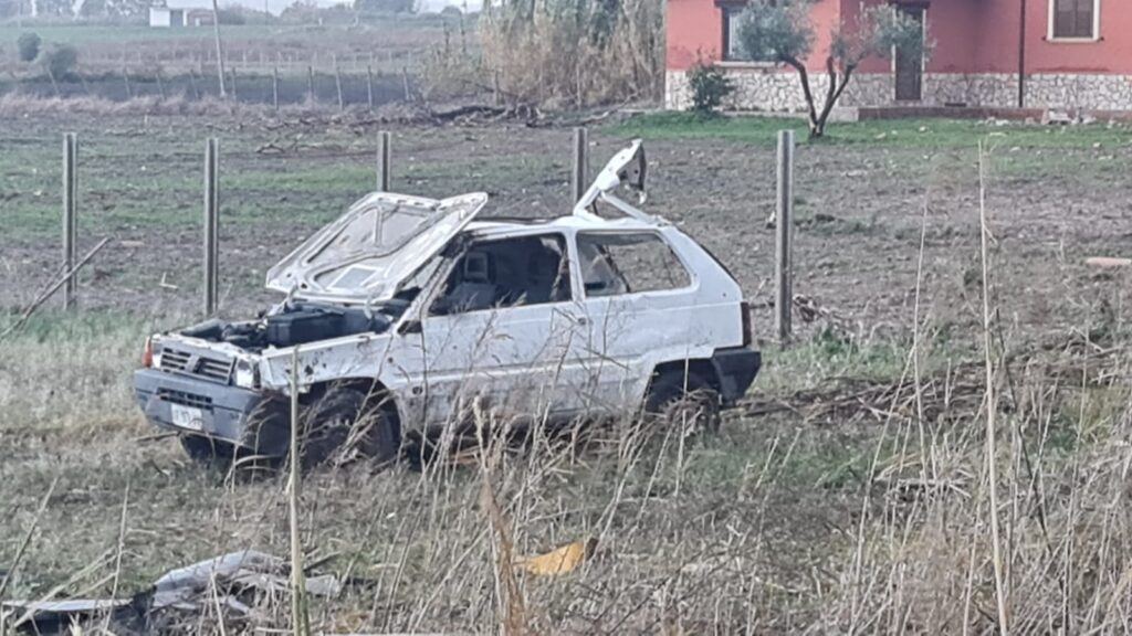 tornado Isola Capo Rizzuto 4 dicembre 2022