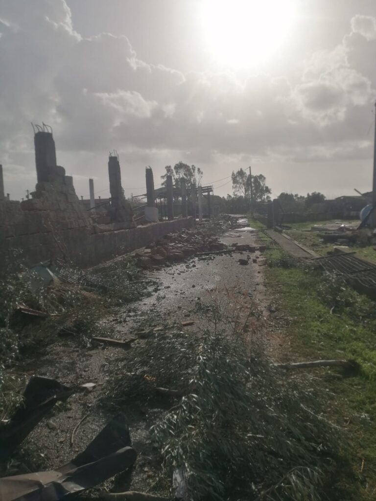 tornado isola di capo rizzuto