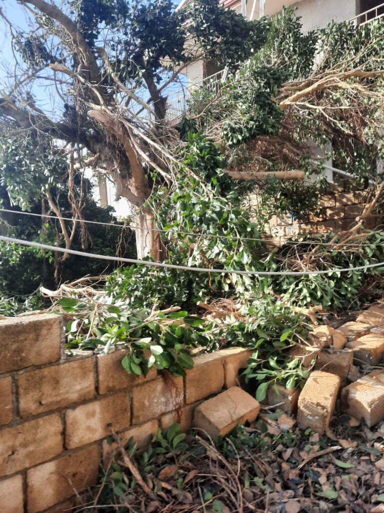 tornado isola di capo rizzuto