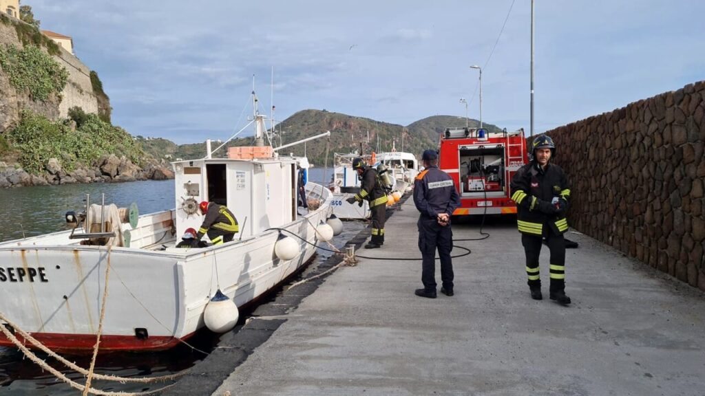 vigili del fuoco lipari