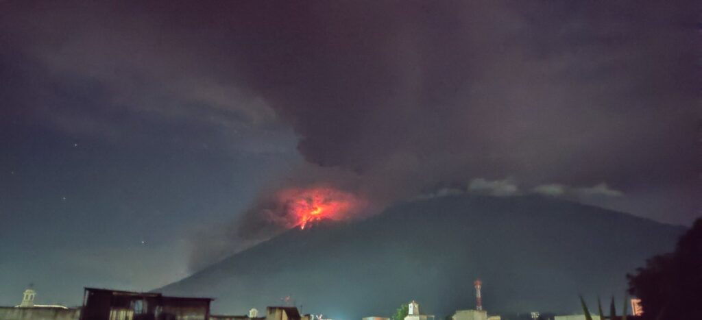 volcan de fuego guatemala