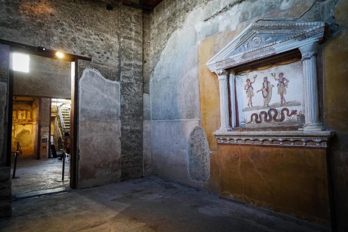 riaperta casa vettii pompei