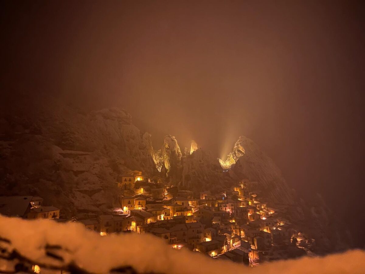 Castelmezzano neve 23 gennaio 2023