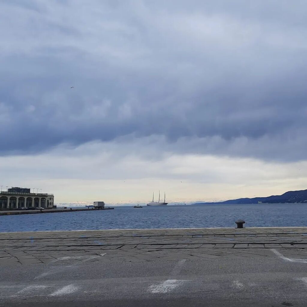 bora trieste