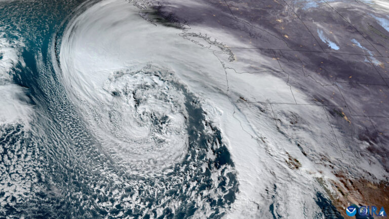 fiume atmosferico ciclone bomba california