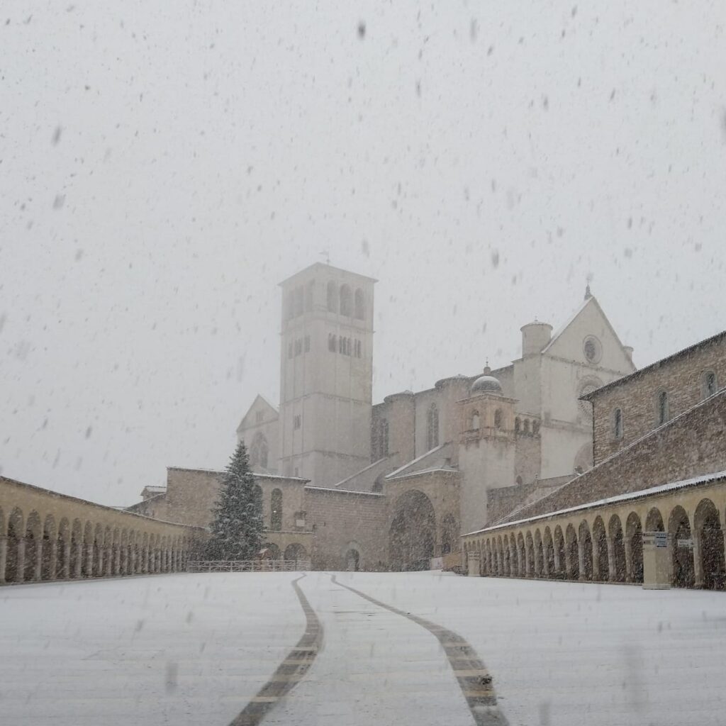 neve assisi umbria